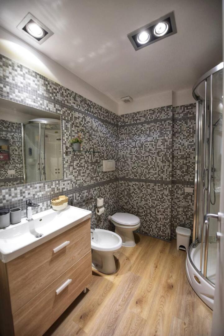 Industrial Loft Trastevere Station Roma Ngoại thất bức ảnh